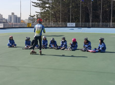 거제시롤러경기장 인라인 무료교실 운영